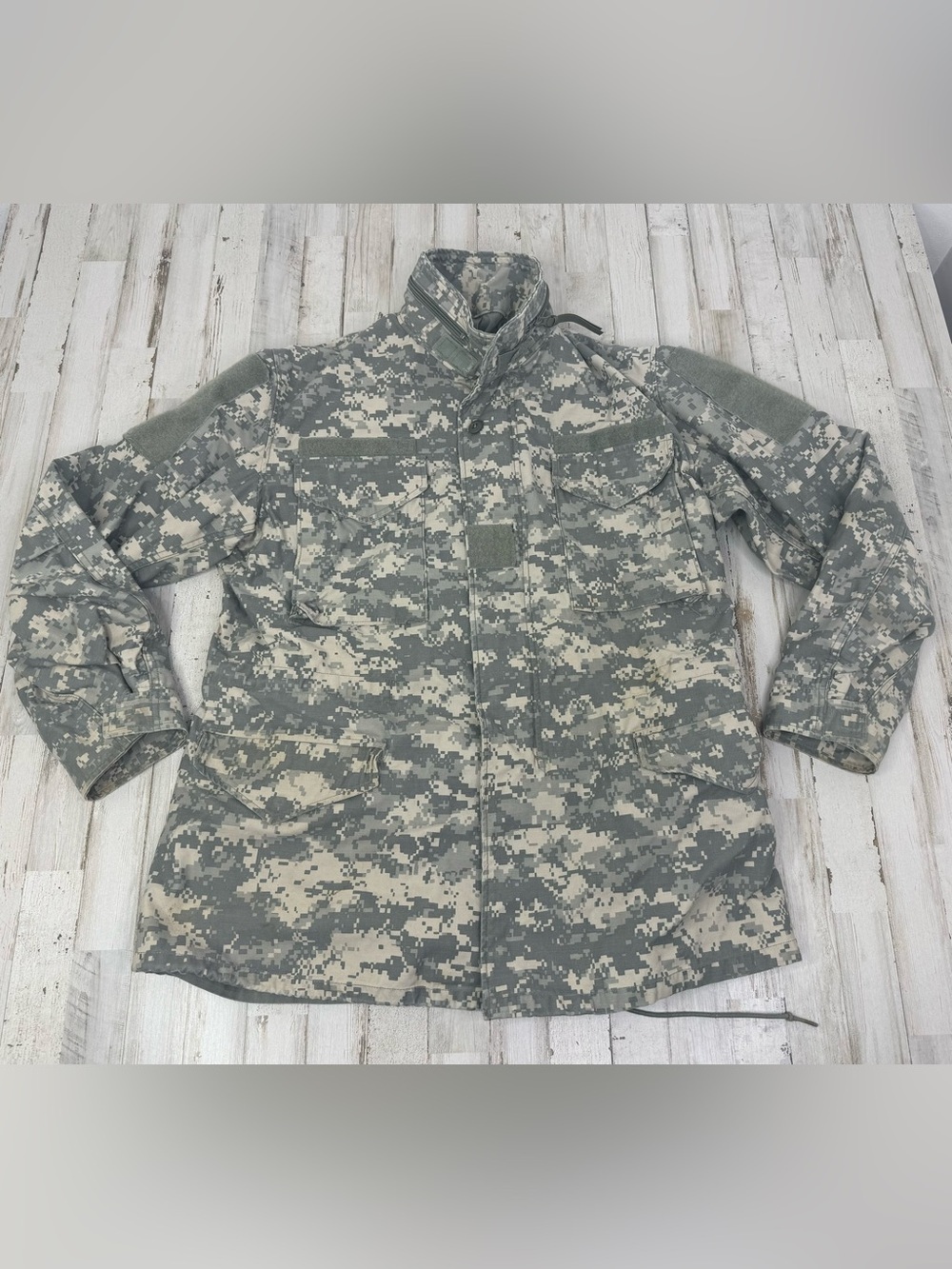 USGI ACU Camouflage M65 Field Jacket Cold Weather Coat Medium Long
